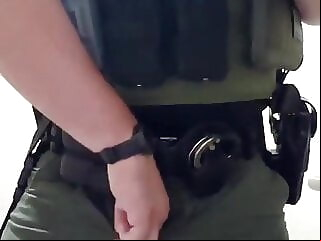 uniformed policeman pissing handsfree and balls out 0:45 2020-12-20